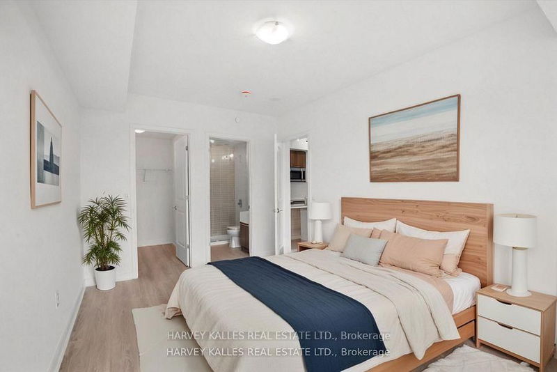 Preview image for 25 Neighbourhood Lane #208, Toronto