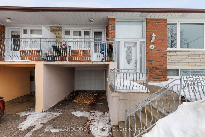 Preview image for 46 Hisey Cres, Toronto
