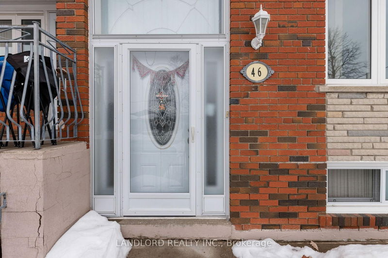 Preview image for 46 Hisey Cres, Toronto