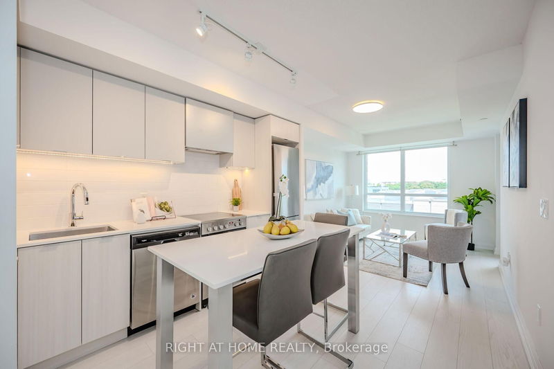 Preview image for 26 Gibbs Rd E #535, Toronto