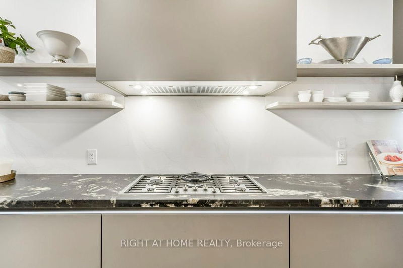 Preview image for 118 Martin Grove Rd, Toronto