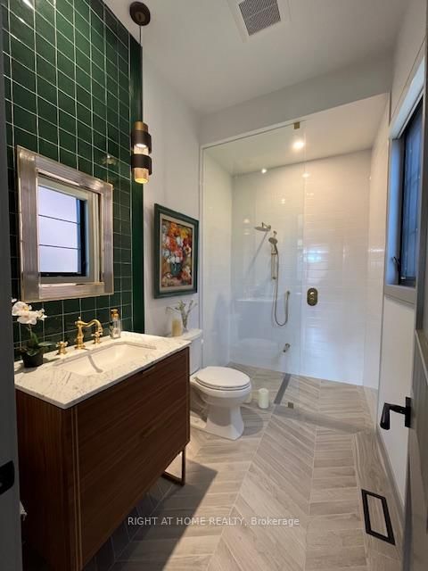 Preview image for 118 Martin Grove Rd, Toronto