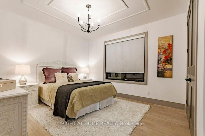 Preview image for 118 Martin Grove Rd, Toronto