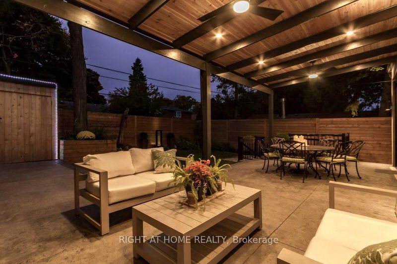 Preview image for 118 Martin Grove Rd, Toronto