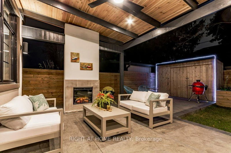 Preview image for 118 Martin Grove Rd, Toronto