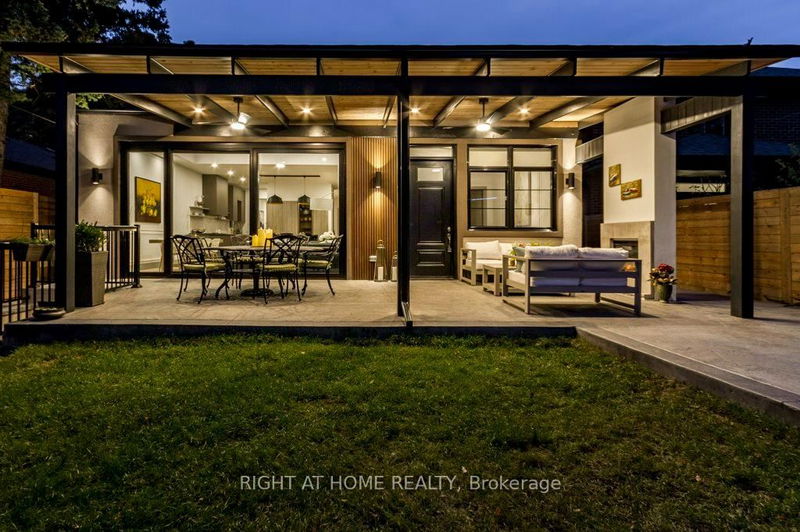 Preview image for 118 Martin Grove Rd, Toronto