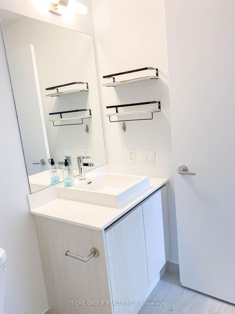 Preview image for 251 Manitoba St #1911, Toronto