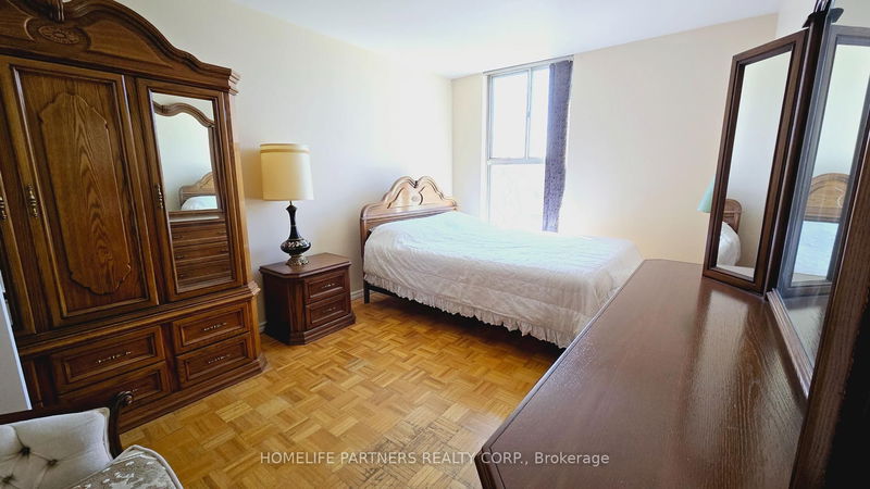 Preview image for 2825 Islington Ave #315, Toronto