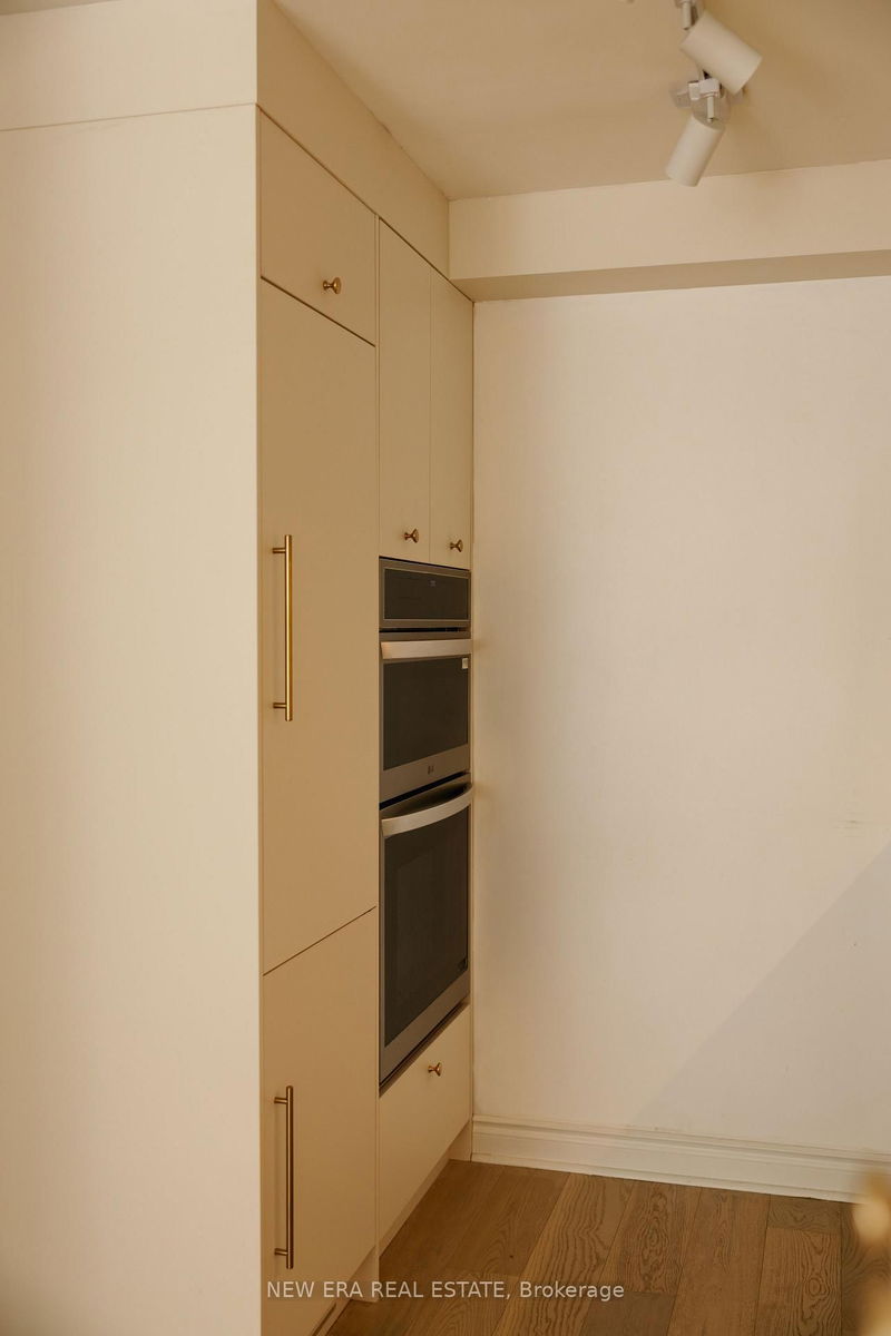Preview image for 1 Ripley Ave #302, Toronto