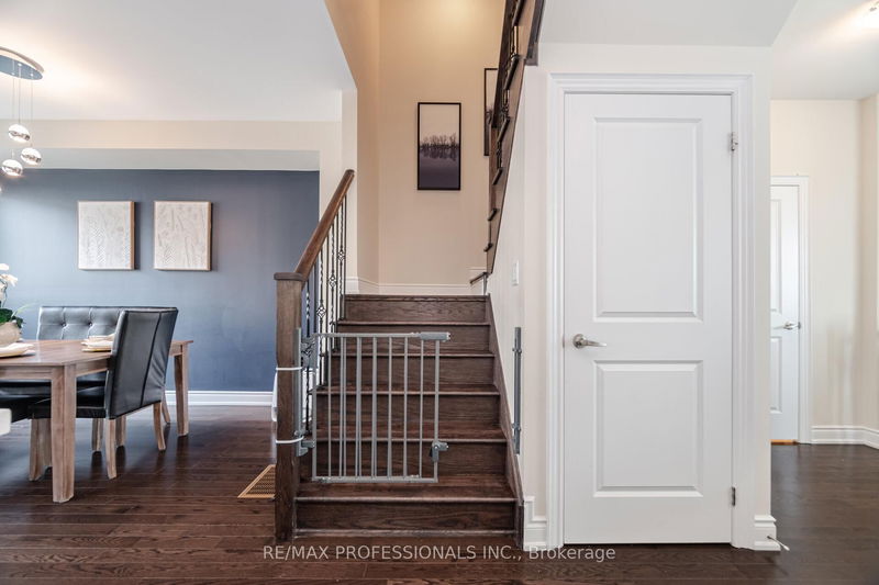 Preview image for 31 Pony Farm Dr, Toronto
