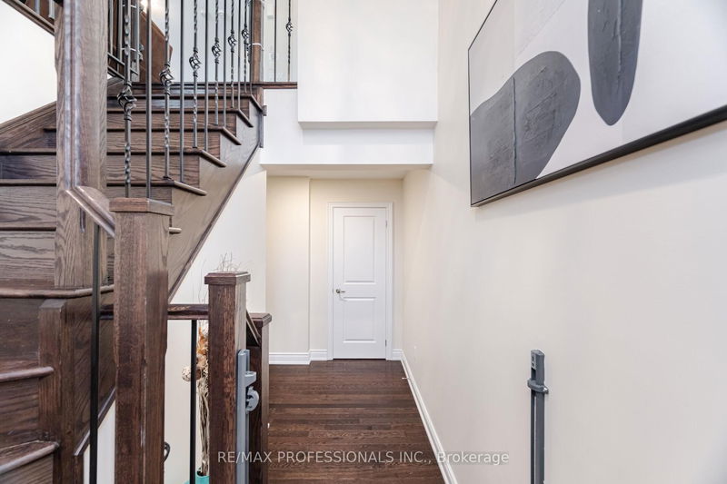 Preview image for 31 Pony Farm Dr, Toronto