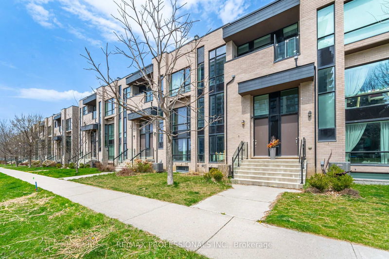 Preview image for 31 Pony Farm Dr, Toronto
