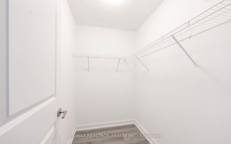 Preview image for 25 Neighbourhood Lane #205, Toronto