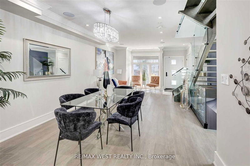 Preview image for 94 Lake Cres, Toronto