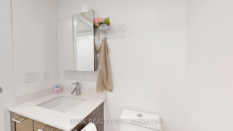 Preview image for 2220 Lake Shore Blvd W #406, Toronto