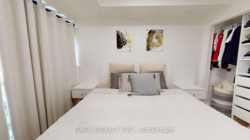 Preview image for 2220 Lake Shore Blvd W #406, Toronto