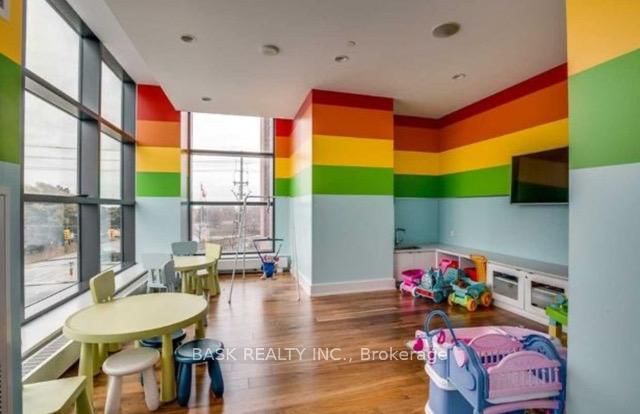 Preview image for 2220 Lake Shore Blvd W #406, Toronto