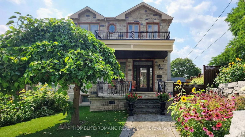 Preview image for 566 Mcroberts Ave, Toronto