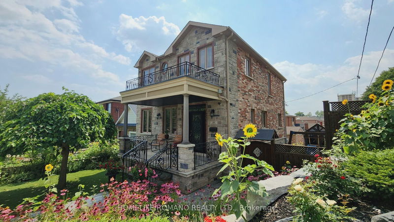 Preview image for 566 Mcroberts Ave, Toronto