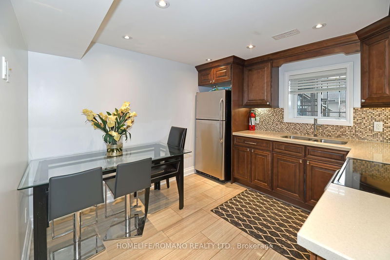 Preview image for 566 Mcroberts Ave, Toronto