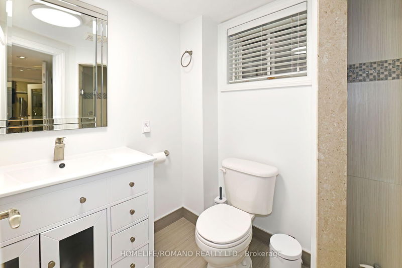 Preview image for 566 Mcroberts Ave, Toronto