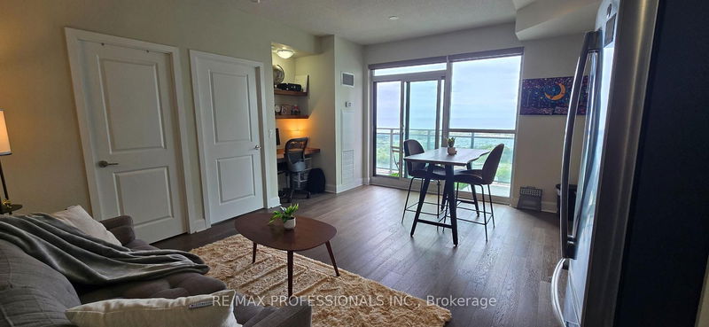 Preview image for 33 Shore Breeze Dr W #1901, Toronto