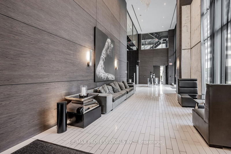 Preview image for 33 Shore Breeze Dr W #1901, Toronto