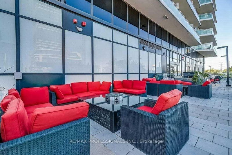 Preview image for 33 Shore Breeze Dr W #1901, Toronto