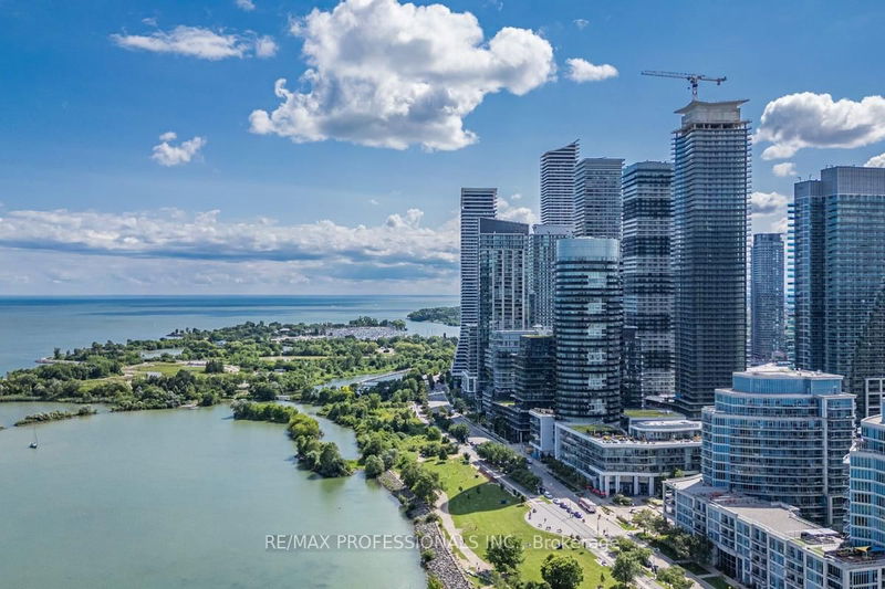 Preview image for 33 Shore Breeze Dr W #1901, Toronto