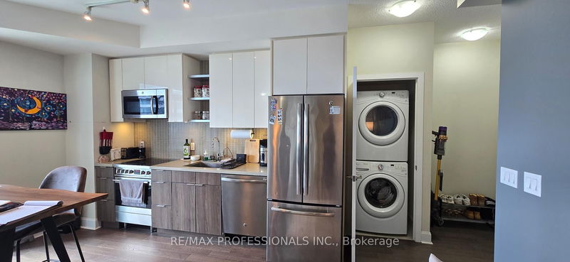 Preview image for 33 Shore Breeze Dr W #1901, Toronto