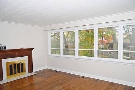 Preview image for 9 Farningham Cres, Toronto