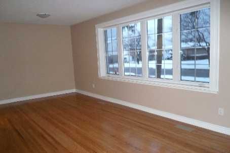 Preview image for 8 Bloomington Cres, Toronto