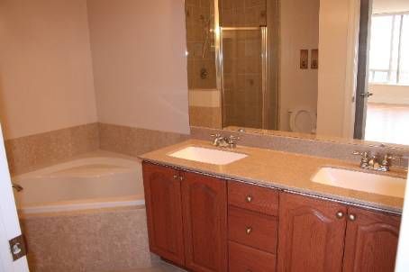 Preview image for 5233 Dundas St W #2318, Toronto
