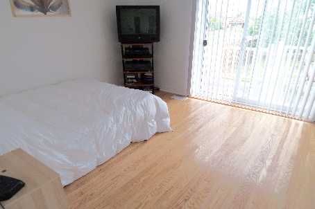 Preview image for 109 Gilley Rd, Toronto