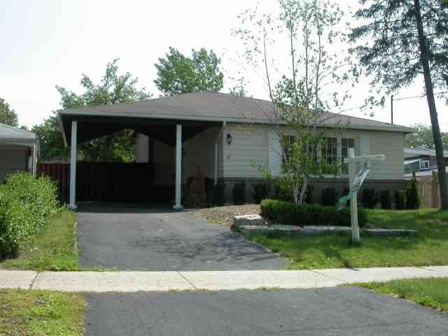 Preview image for 8 Bloomington Cres, Toronto