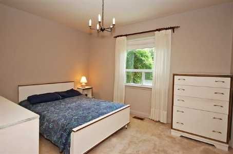 Preview image for 189 Elmhurst Dr, Toronto