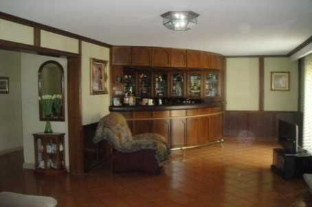 Preview image for 3 Bosworth Ave, Toronto