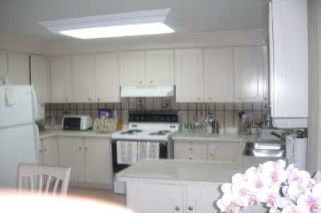 Preview image for 3 Bosworth Ave, Toronto