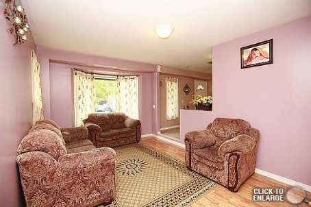 Preview image for 43 Fern Valley Cres, Brampton
