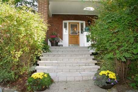 Preview image for 245 Indian Grve, Toronto