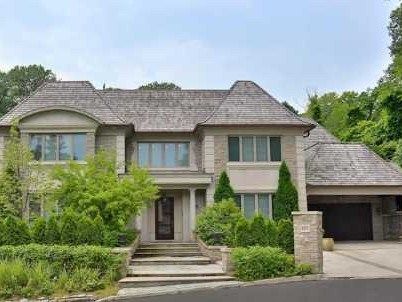 Preview image for 158 Edenbridge Dr, Toronto