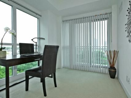 Preview image for 165 Legion Rd N #824, Toronto