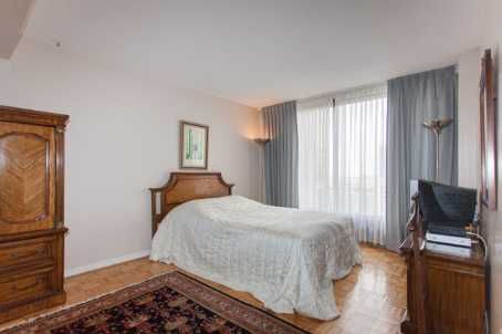 Preview image for 2045 Lake Shore Blvd W #1709, Toronto