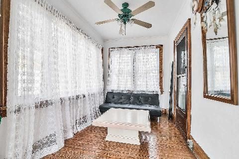 Preview image for 25 Grattan St, Toronto