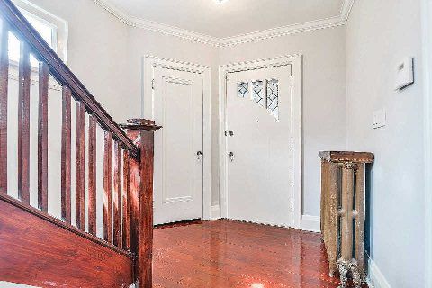Preview image for 25 Grattan St, Toronto