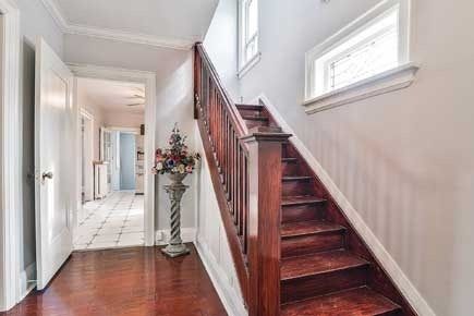 Preview image for 25 Grattan St, Toronto