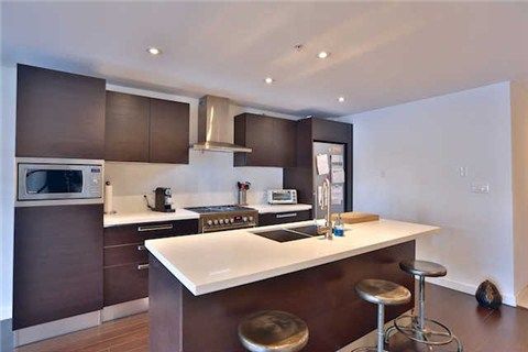 Preview image for 588 Annette St #205, Toronto