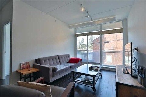 Preview image for 588 Annette St #205, Toronto