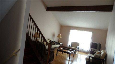 Preview image for 16 Newington Cres, Toronto