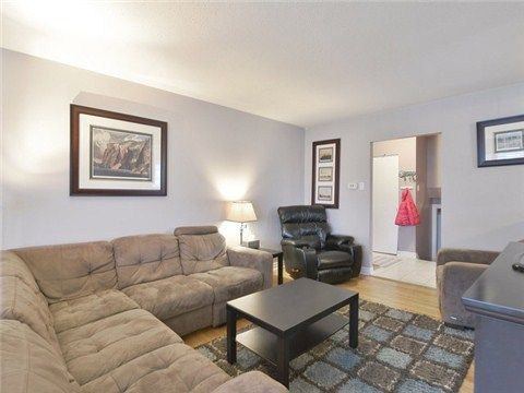 Preview image for 8 Bloomington Cres, Toronto
